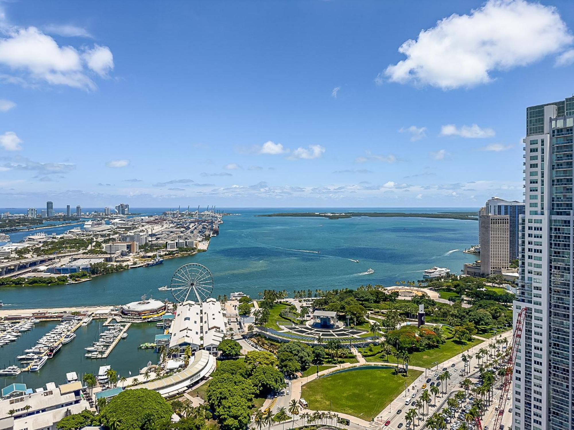 Downtown By Miami Vacation Rentals エクステリア 写真