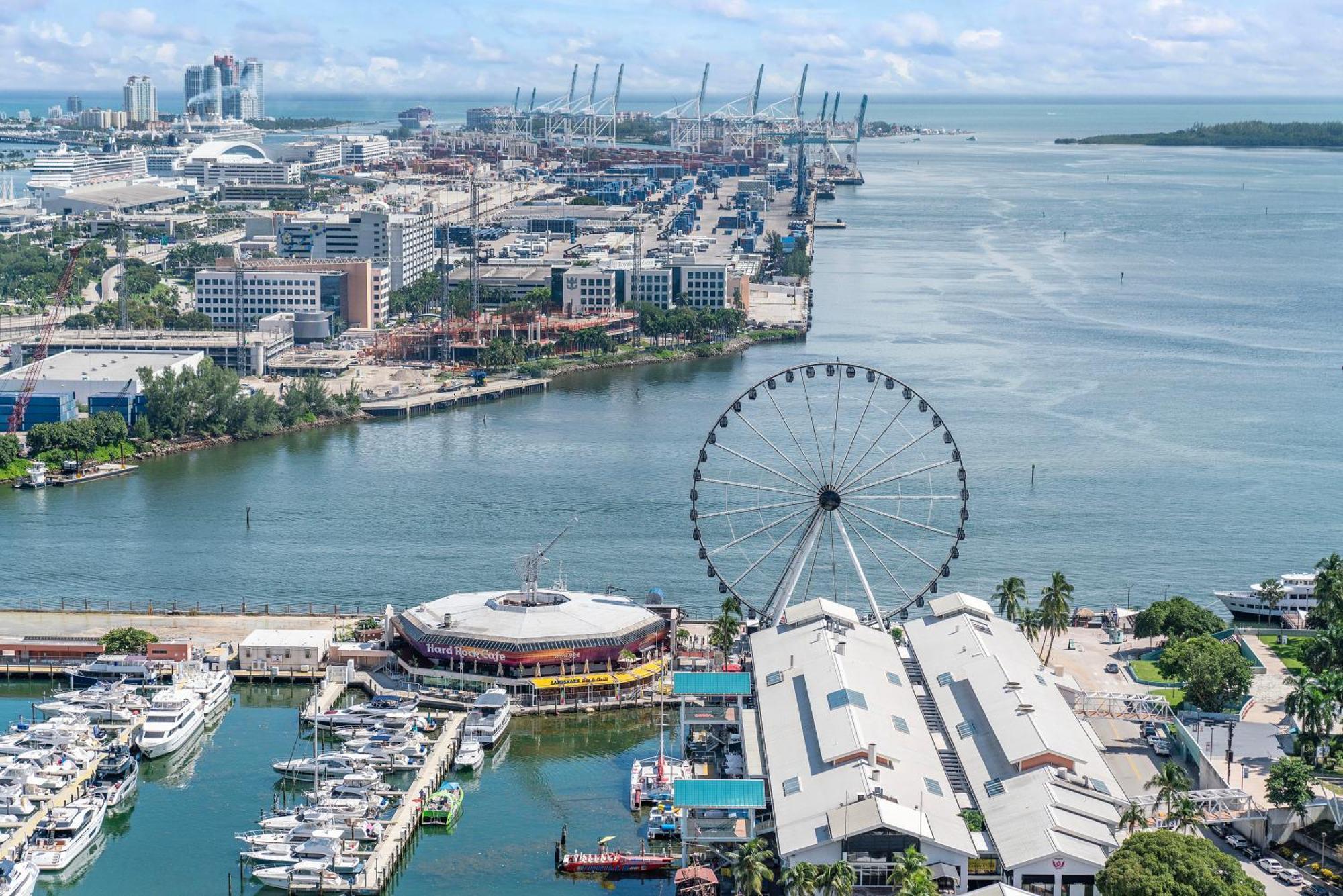 Downtown By Miami Vacation Rentals エクステリア 写真
