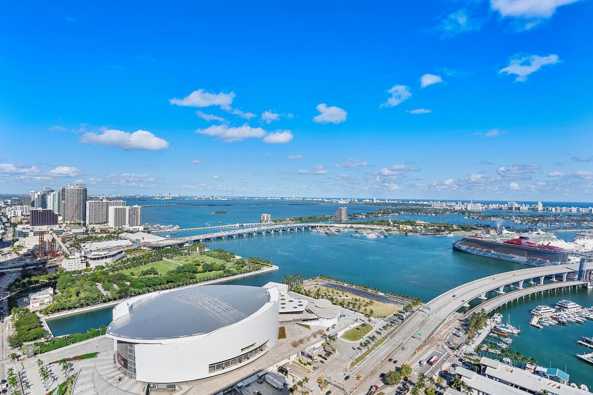 Downtown By Miami Vacation Rentals エクステリア 写真