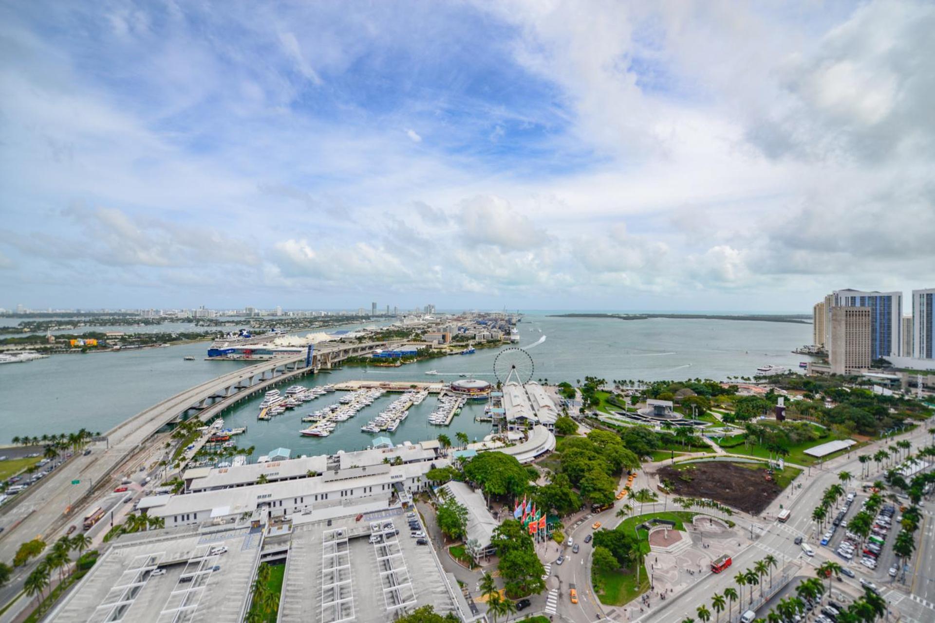 Downtown By Miami Vacation Rentals エクステリア 写真