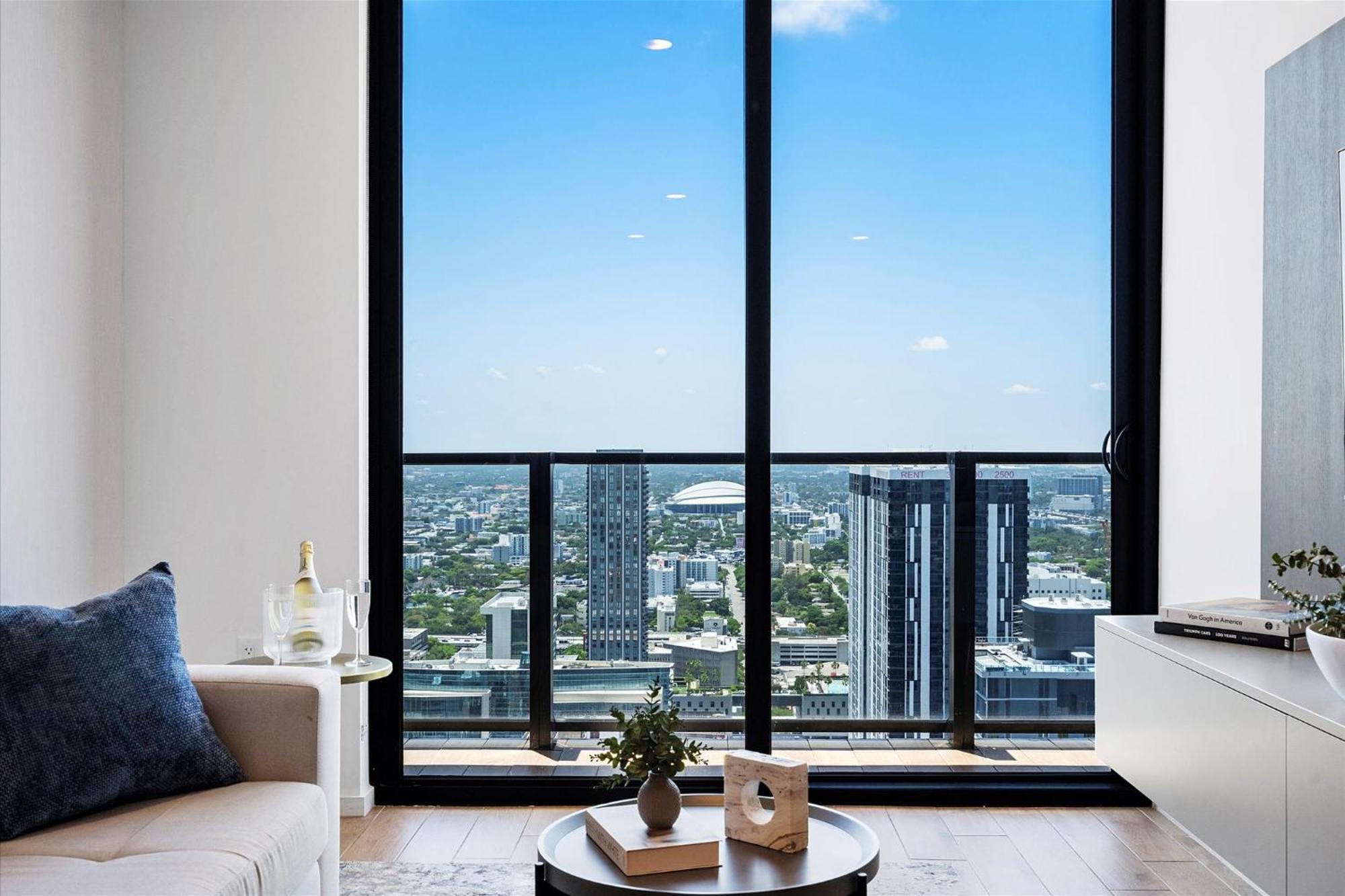 Downtown By Miami Vacation Rentals エクステリア 写真